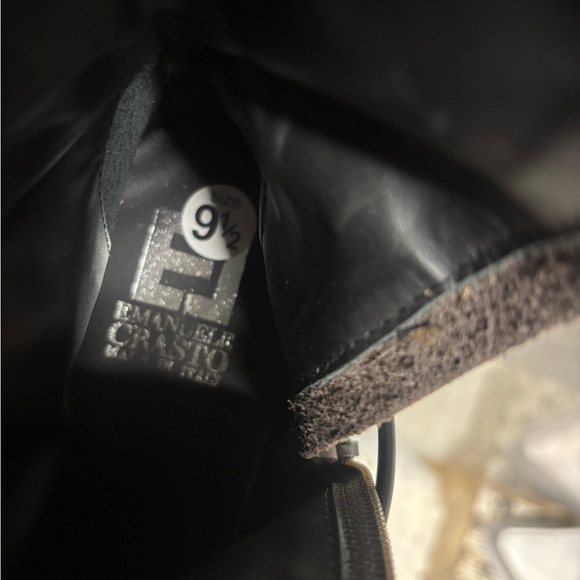 Elegant Women's Brown Ankle Boots with Buckle Detail - Picture 11 of 16